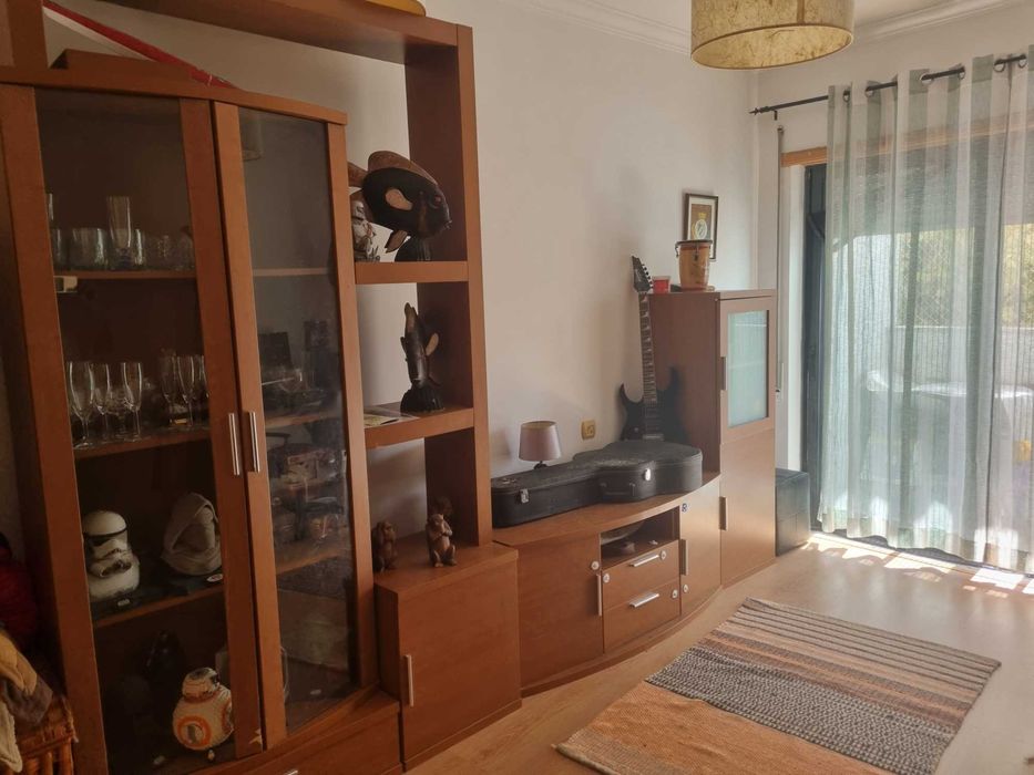 Movel de sala em madeira