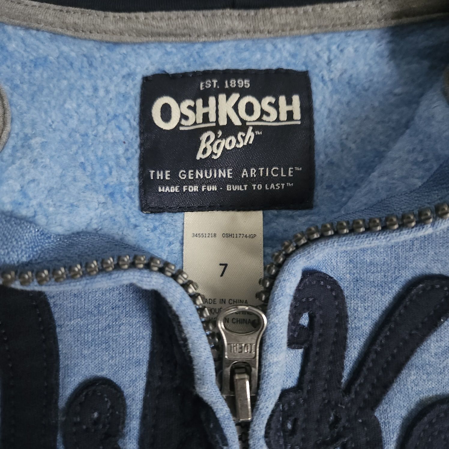 Oshkosh B'gosh bluza chłopięca z kapturem r. 122 7 lat