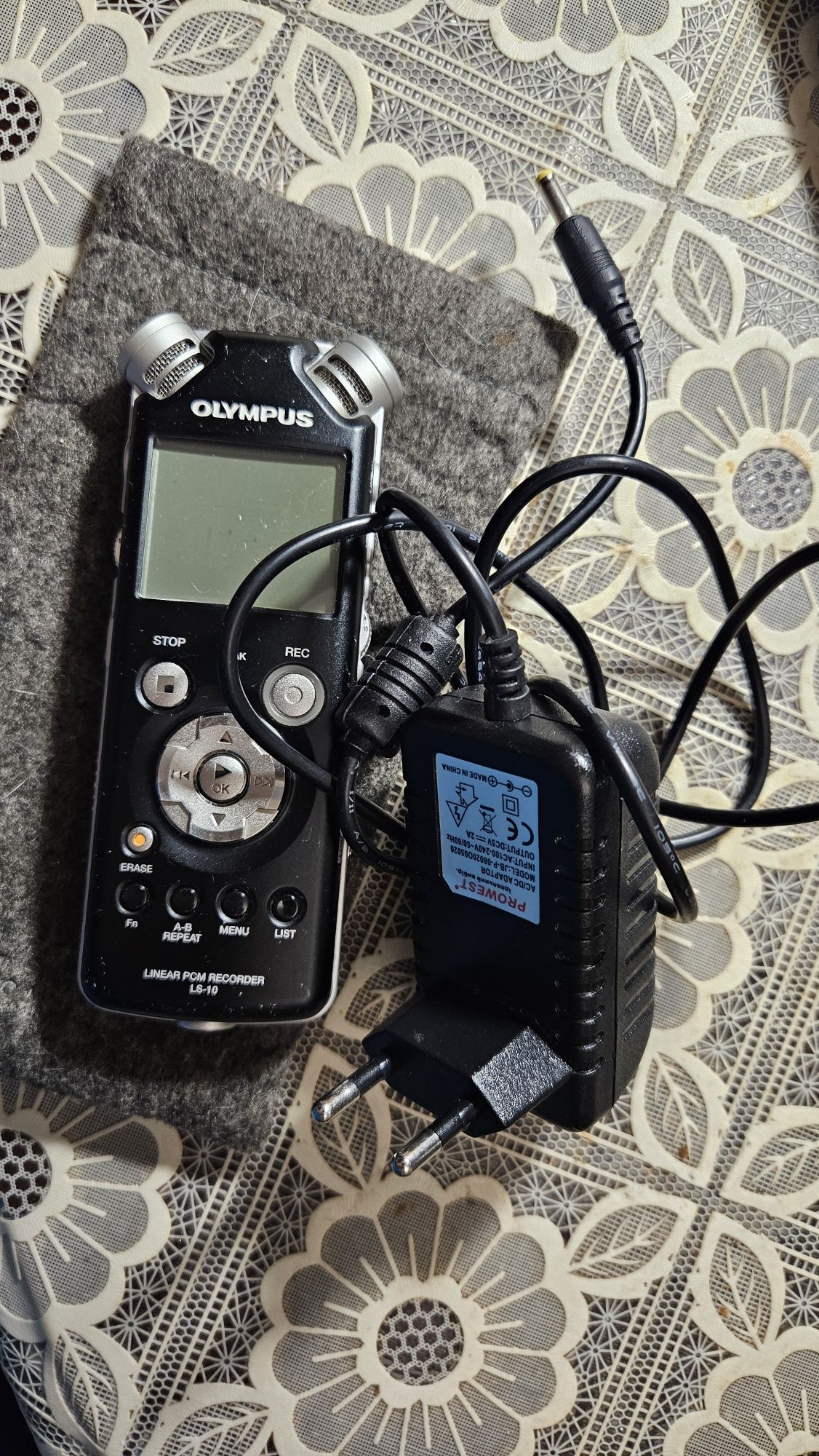 Диктофон Olympus LS - 10