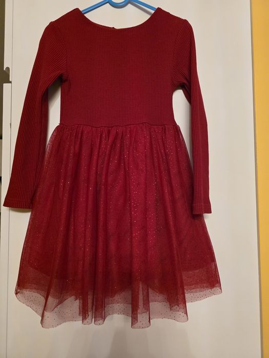 Sukienka czerwona dla dziewczynki