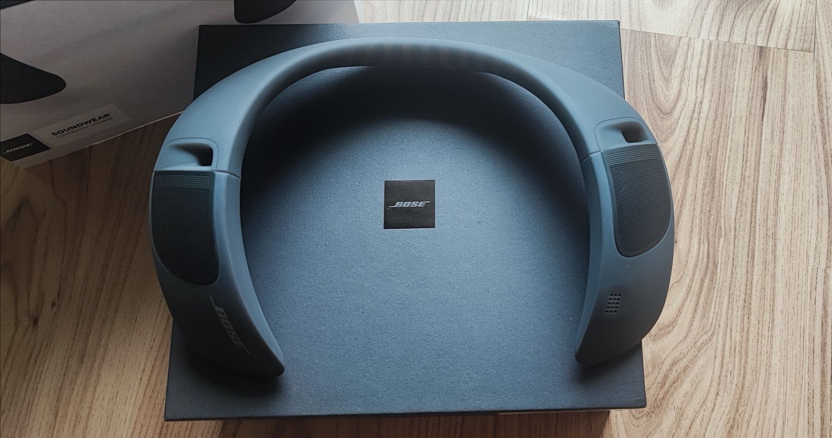 Głośnik naramienny Słuchawki Bose SoundWear Companion Bluetooth