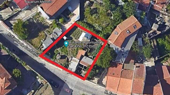 Porto  -  Moradia para restaurar junto ao Dragão c/Projeto e licença