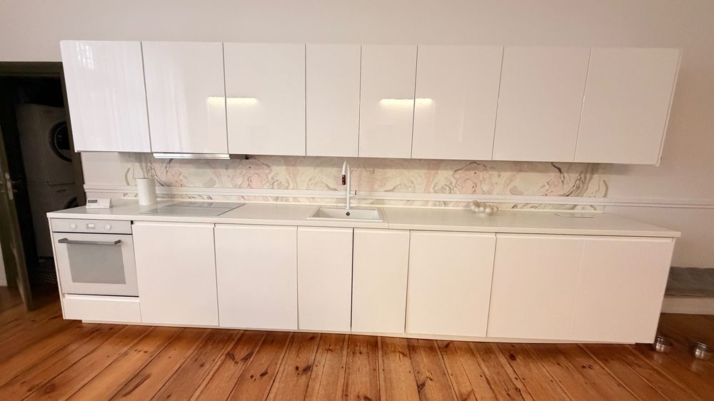 Okazja! Ikea Motod Voxtorp z wyposażeniem praktycznie nowe, polysk.