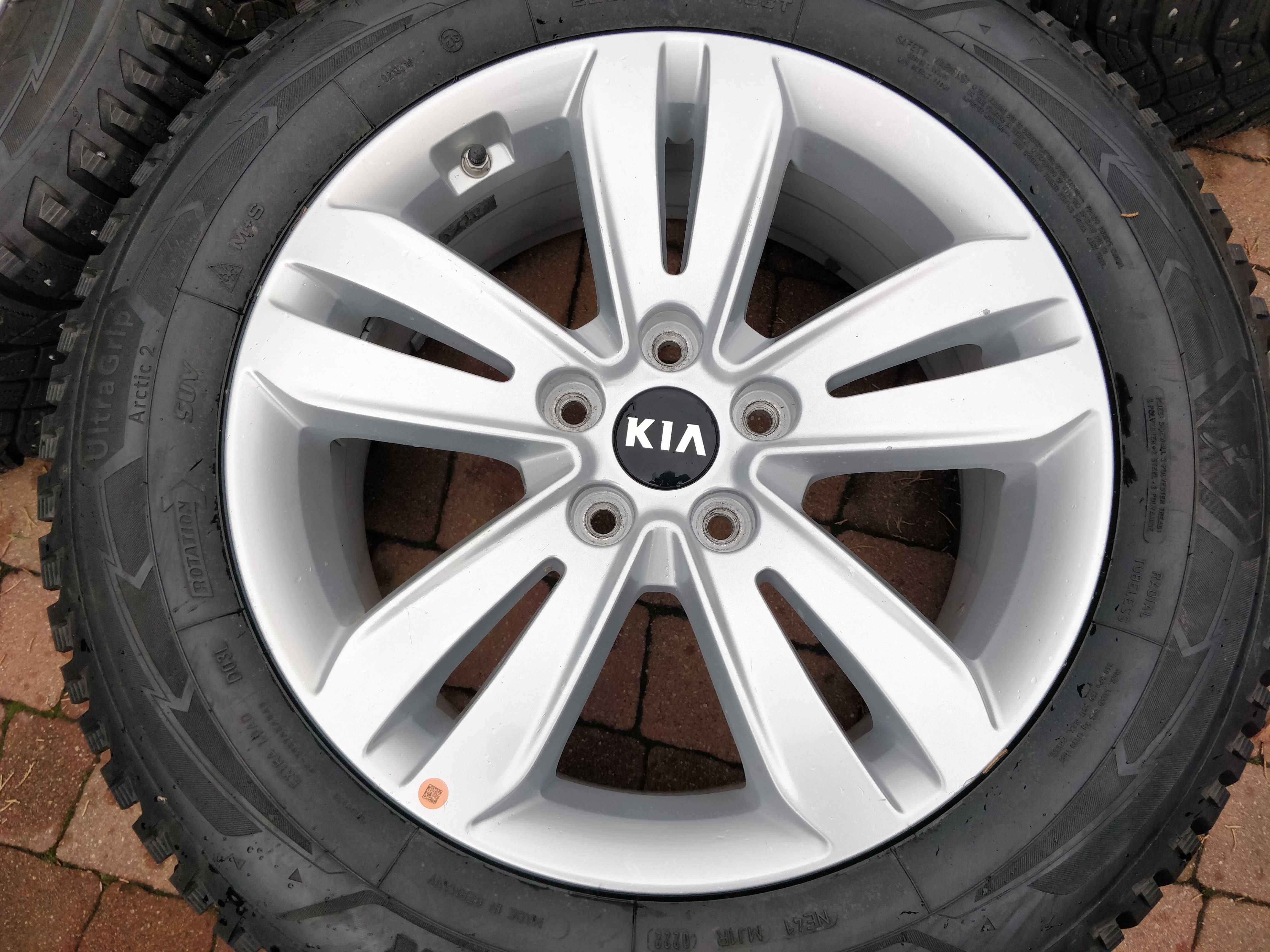 3221. Koła zimowe Kia Sportage IV 5x114.3 ET48.5 225/60/17 2022r 9mm