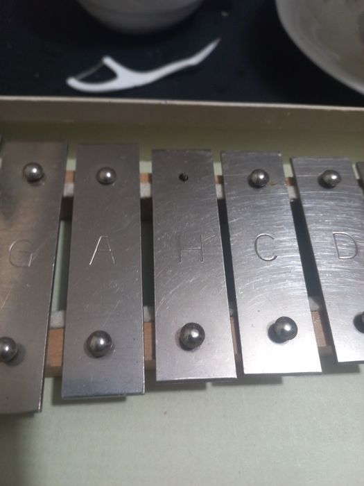 Металлофон в коробке