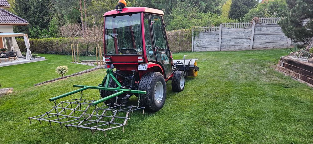 Traktorek komunalny  Shibaura