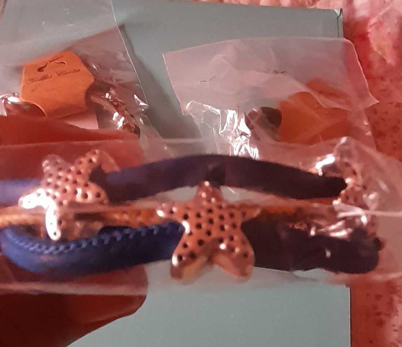 Pulseiras multicoloridas