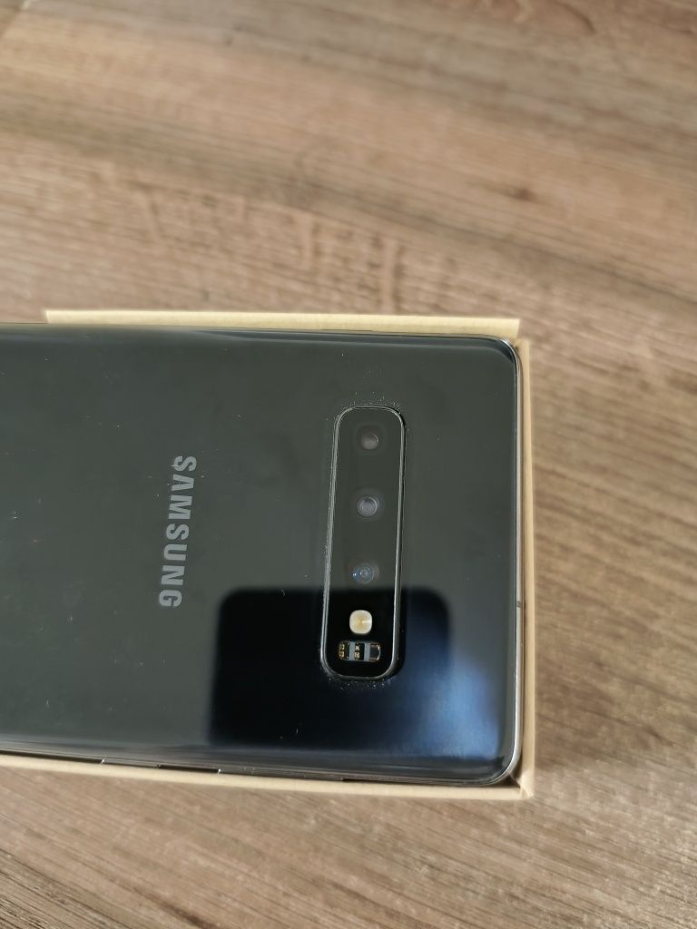 Samsung S10 Plus 8/128 GB