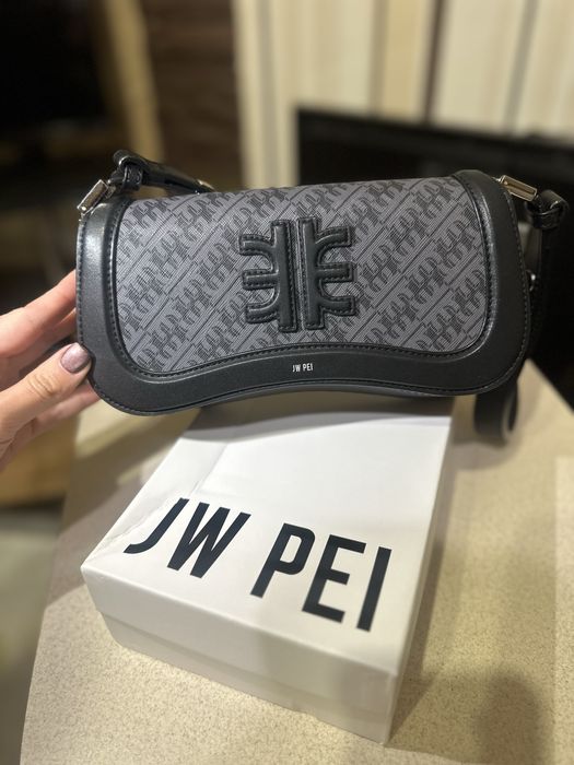 Сумочка  jw pei