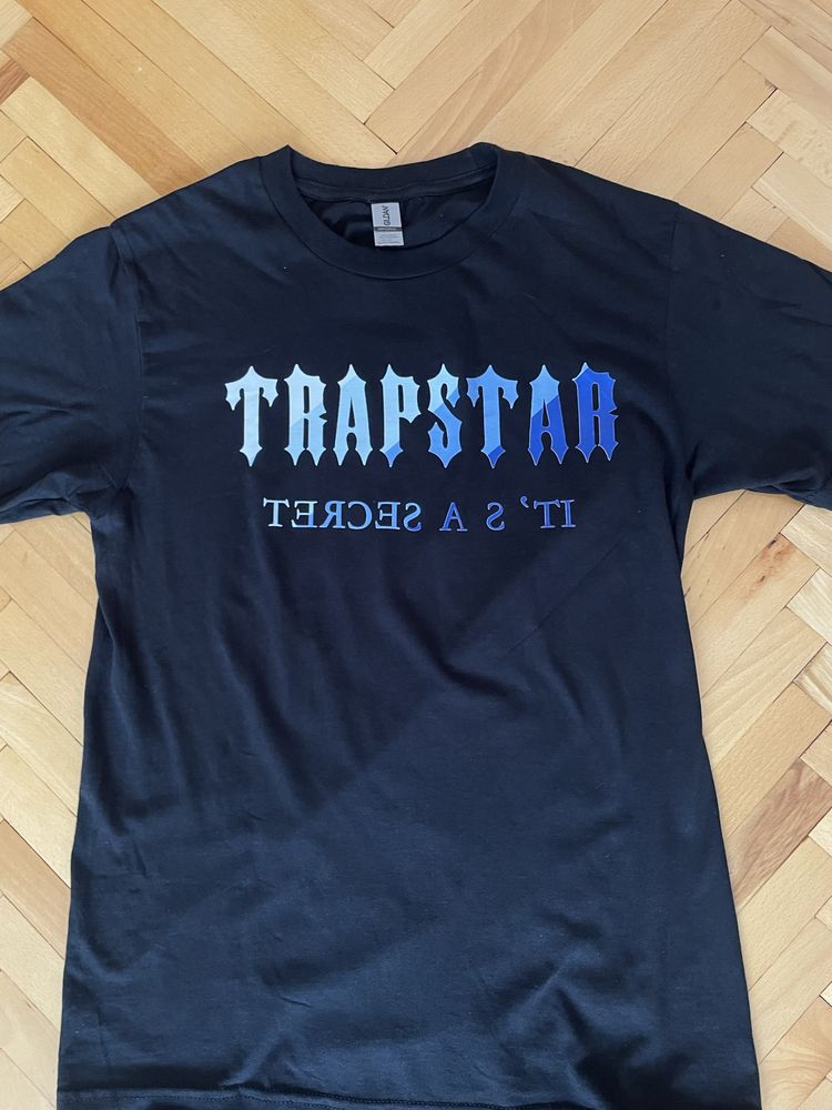 Костюм з шортами Trapstar