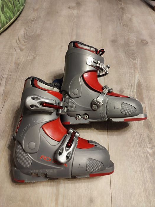 Dziecięcy komplet narciarski narty 90cm i buty 18-21cm