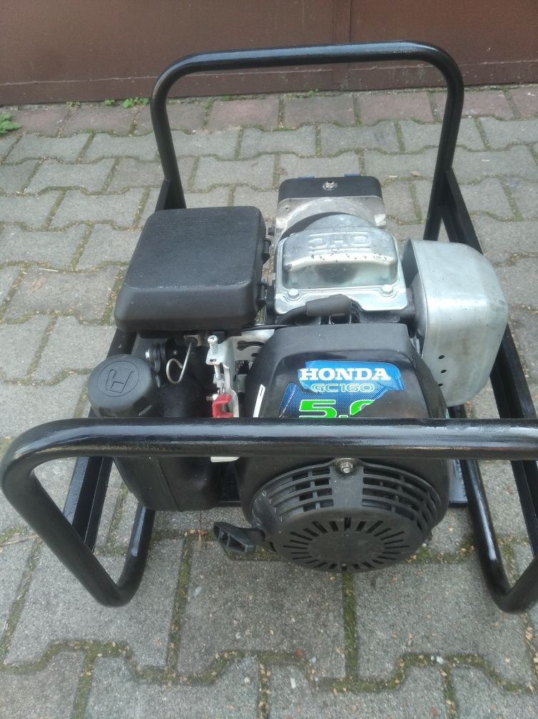 Agregat Honda eu 2200