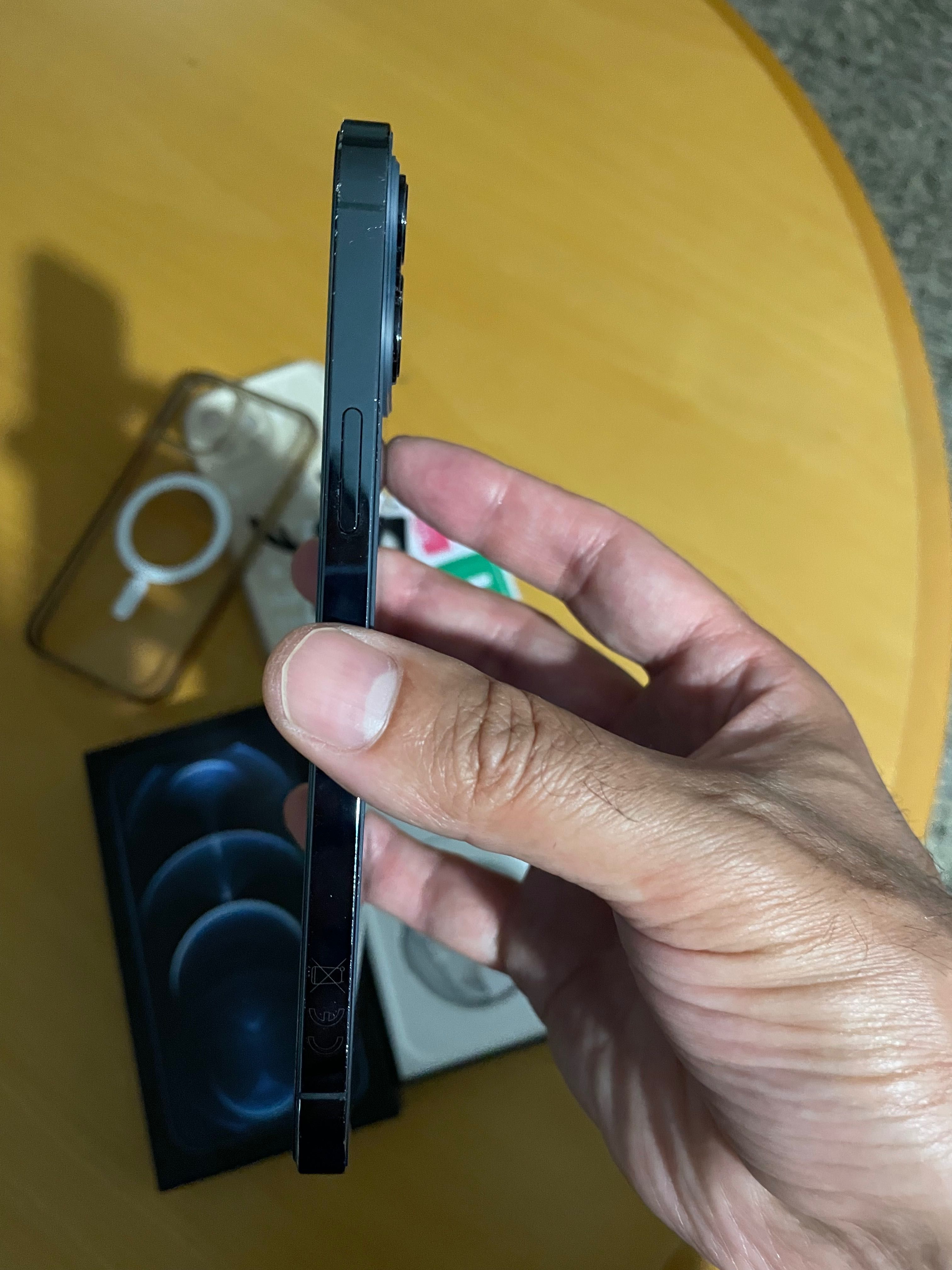 iPhone 12 promax