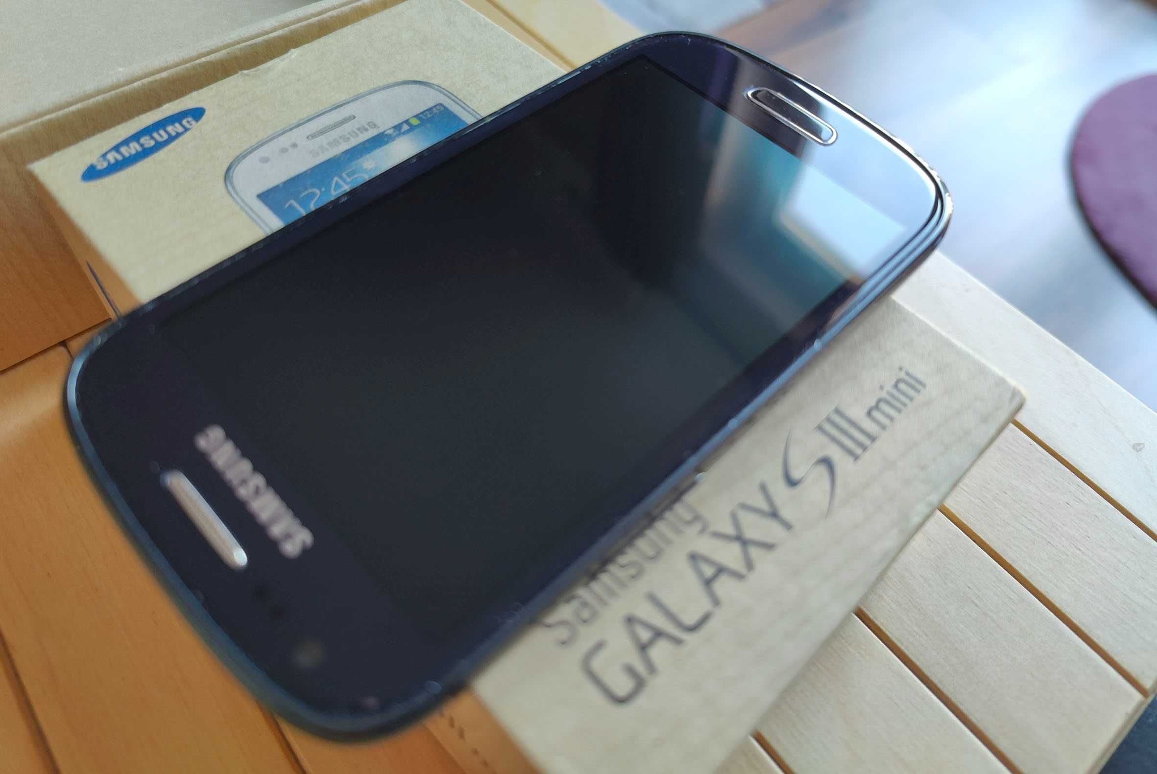 Samsung Galaxy S III mini 8Gb