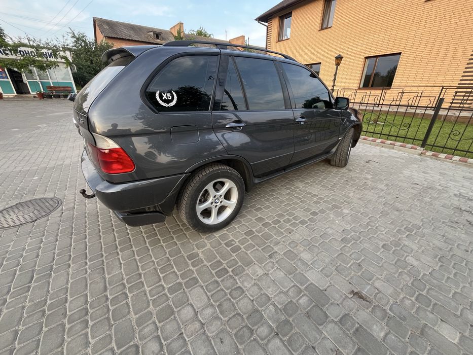 Продам БМВ Х5 е53