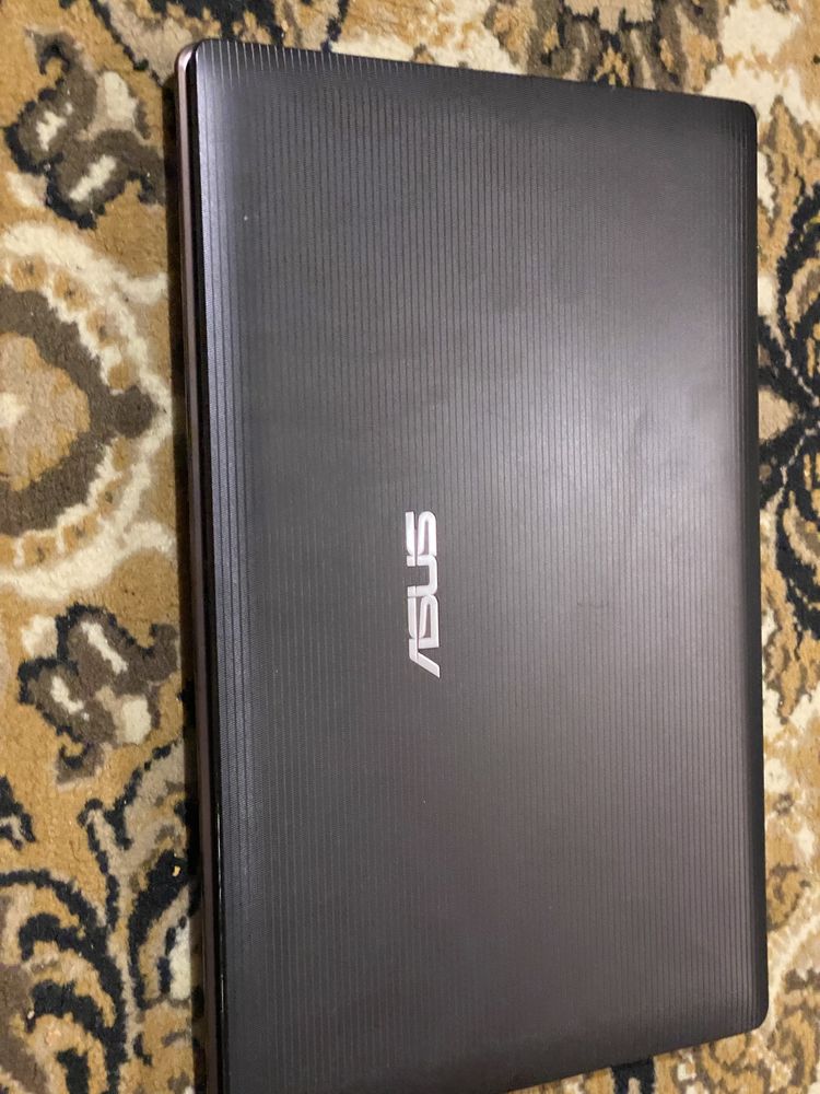 Laptopy / Asus / Acer / Mak