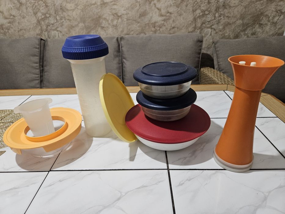 Tupperware zestaw miski młynek pokrywka bidon