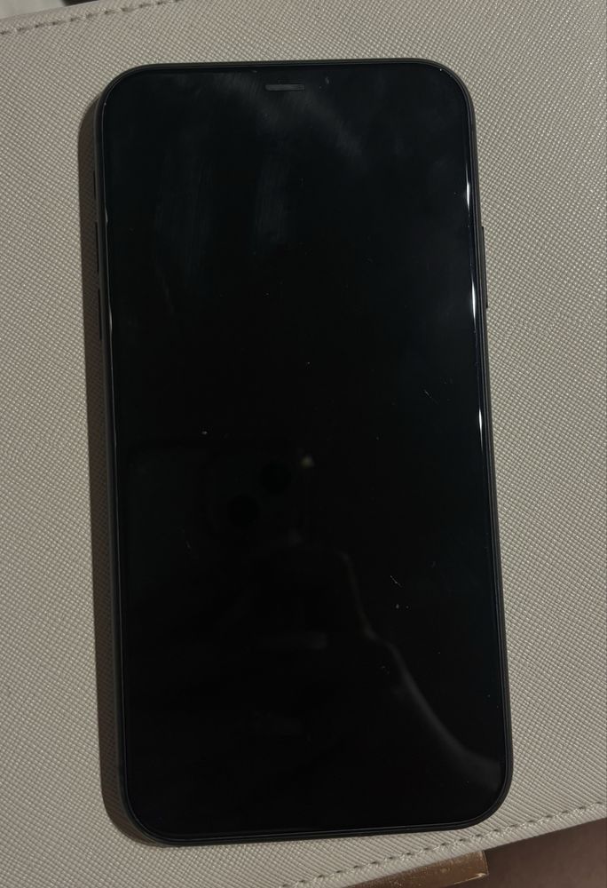 IPhone 11 stan dobry