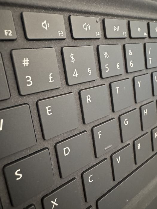 Teclado Surface - Avariado para pecas ou compor