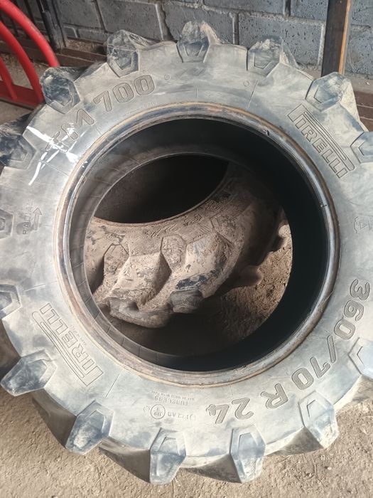 Opony rolnicze 360 70 r24