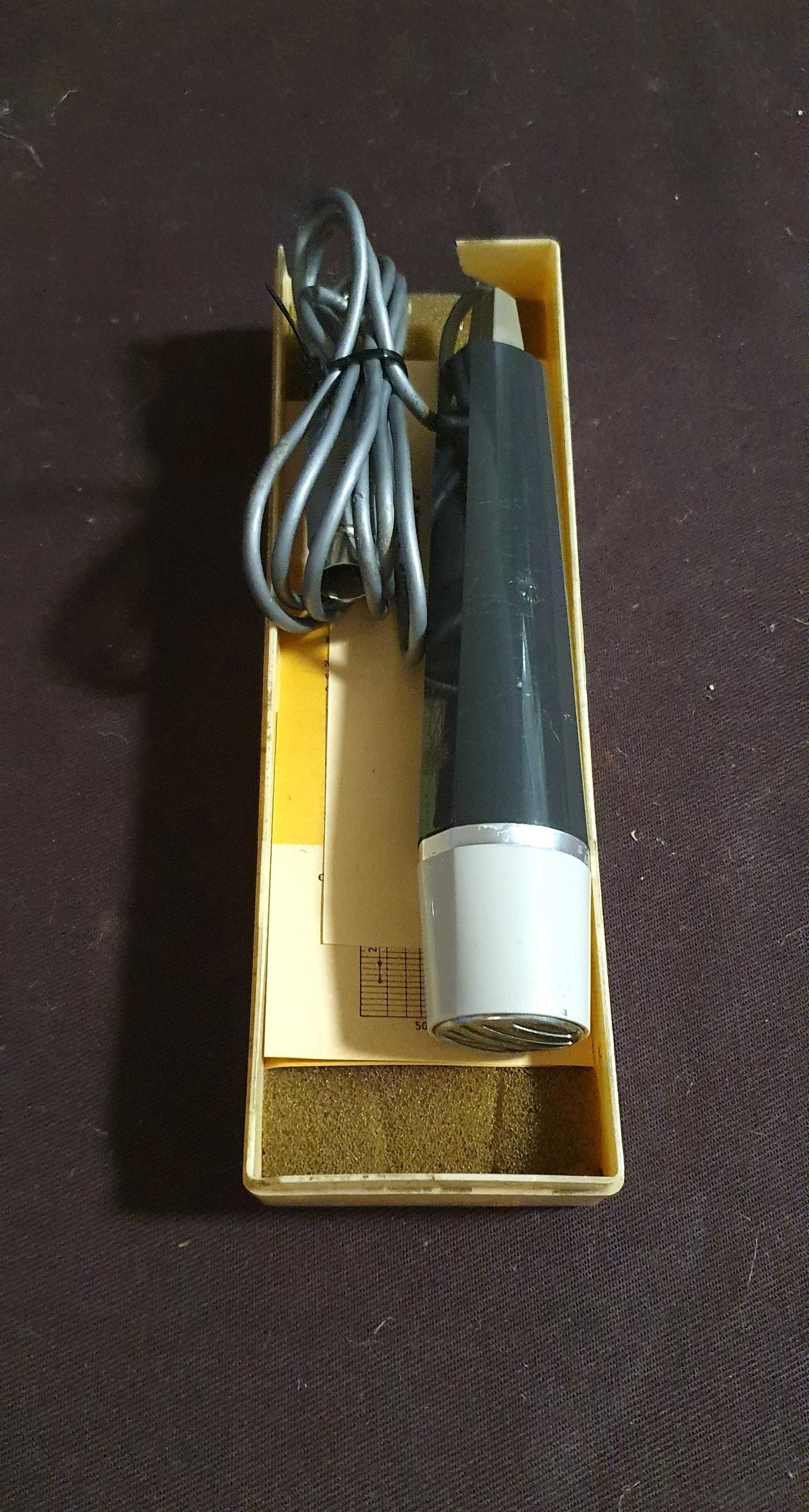 Mikrofon magnetoelektryczny cewkowy. Unitra Tonsil