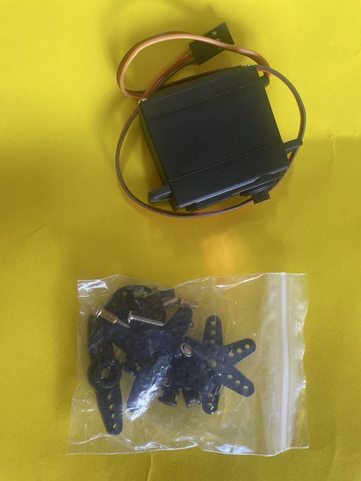 Servo motor digital TowerPro MG996R 13/15 kg