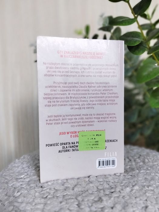 Książka David Laws "Sieroty Wojny" dramat wojenny