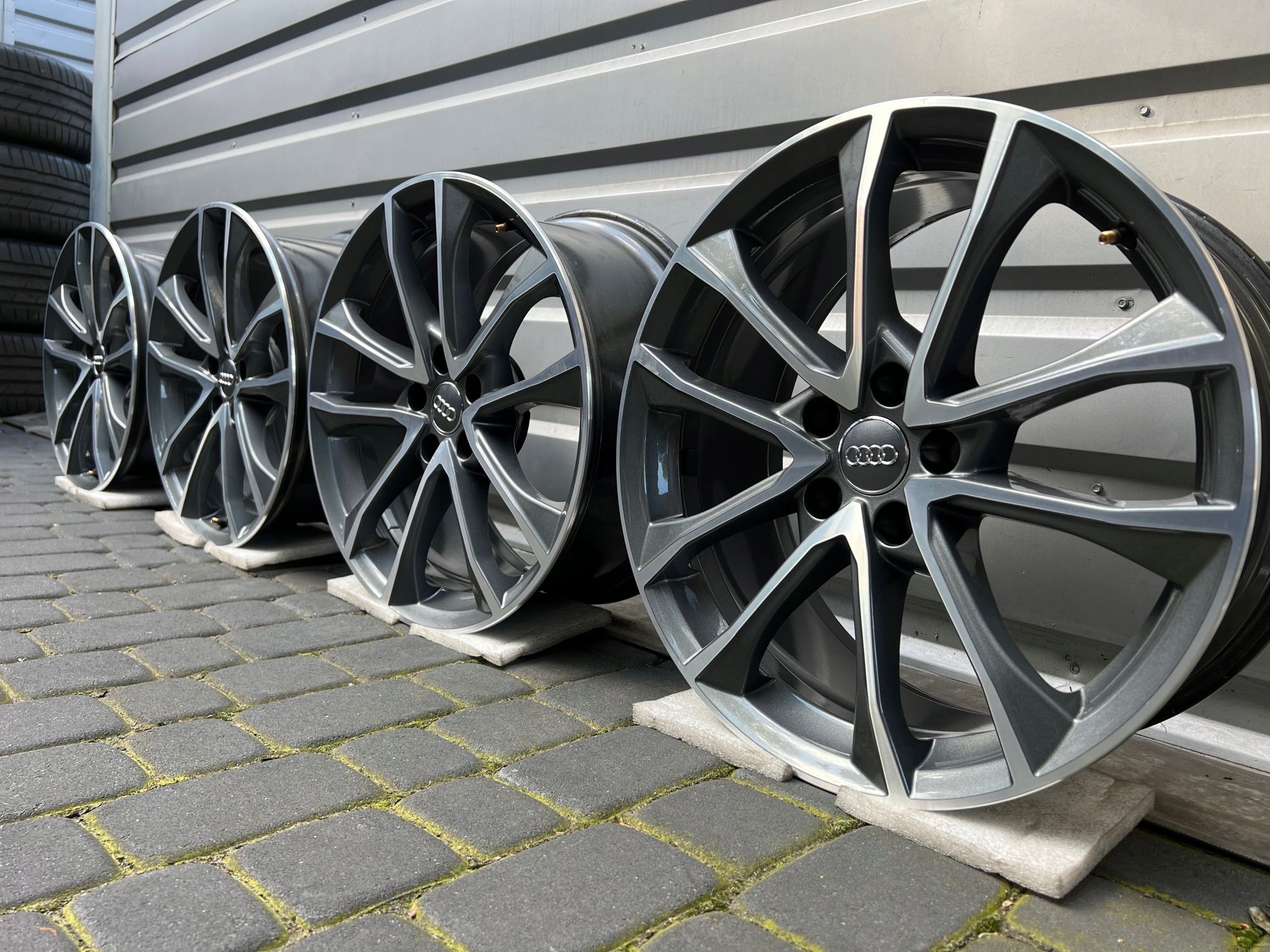 Oryginalne Felgi Audi 19 A3 A4 A5 A6 A8 Q3 Q5 Q7