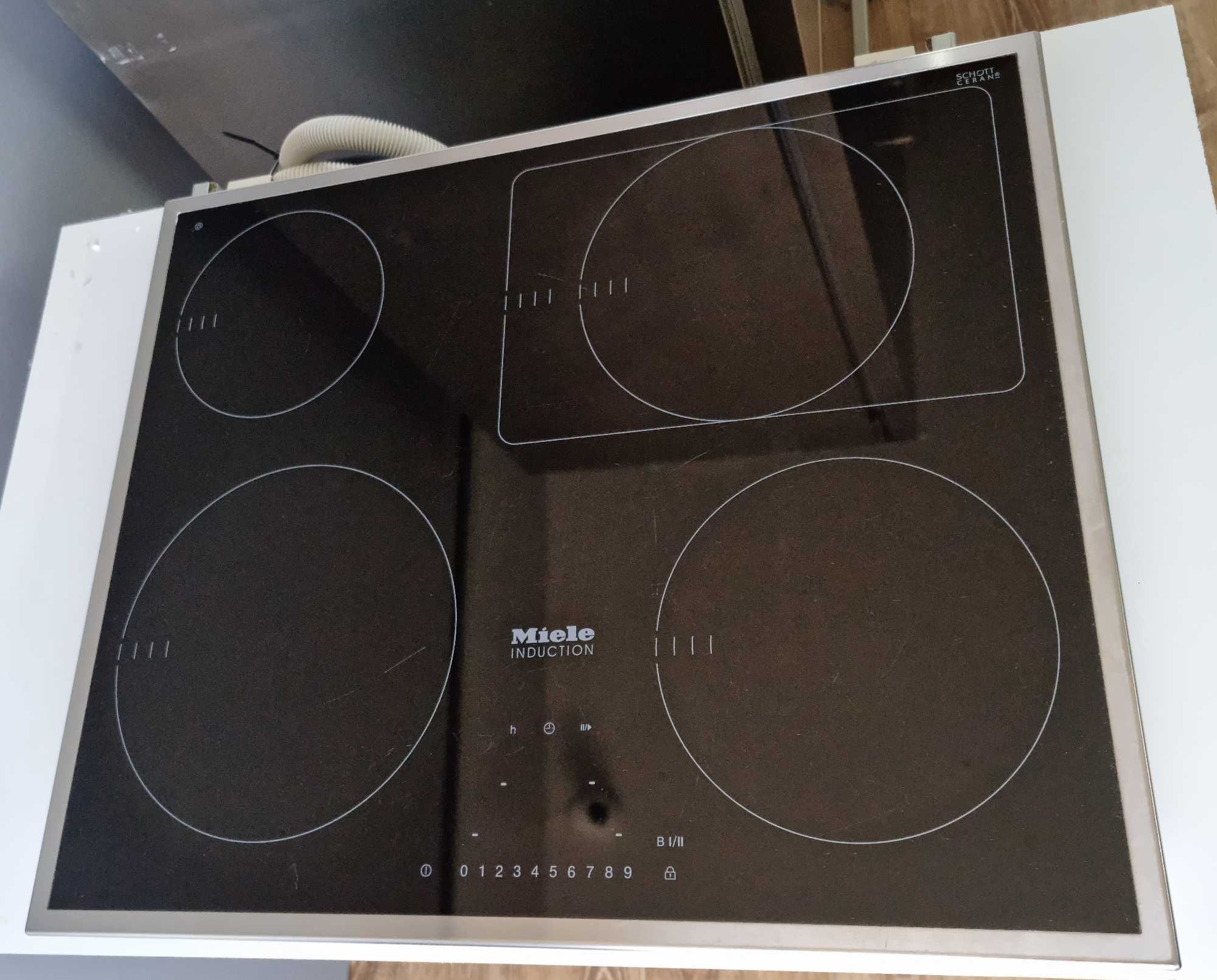 Płyta indukcyjna z ramką Miele KM 6317, szer. 61,4 cm, TwinBooster