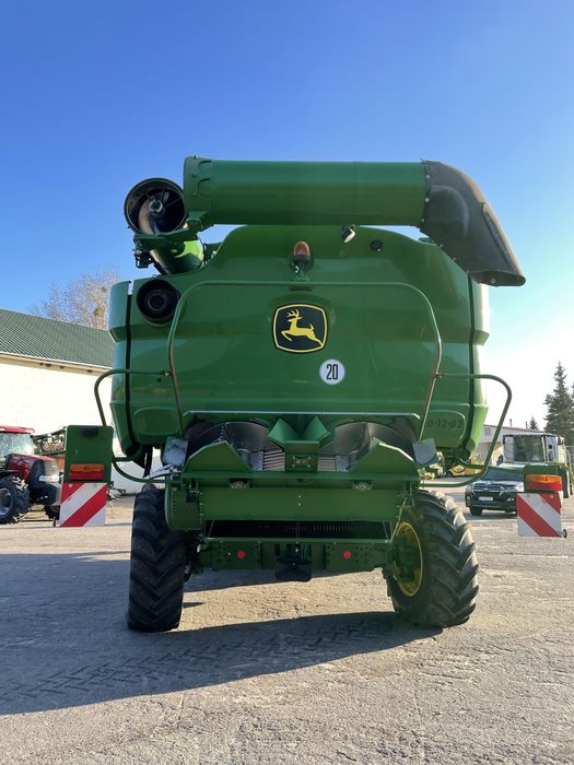 Комбайн John Deere S685i 2015 Продаж