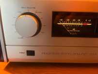 Accuphase E-305 wzmacniacz.