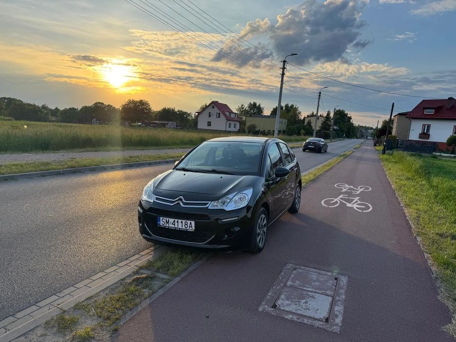 Citroën C3 Citroën C3 1.2 VTi Attraction. Ogłoszenie prywatne