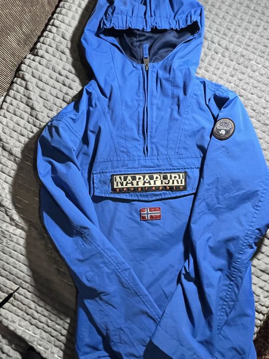 Курточка Napapijri