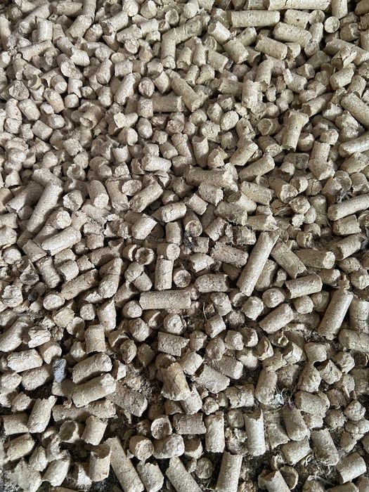 Гранули для лотка наповнювач деревина хвойних порід