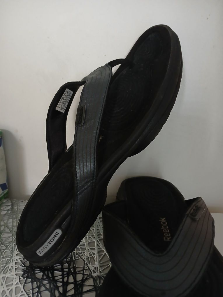 REEBOK  easy -tone- Skorzane japonki damskie mega wygodne roz 40