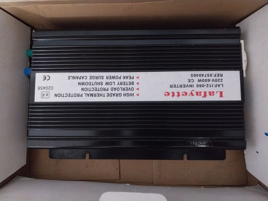 Transformar de 12V para 220v