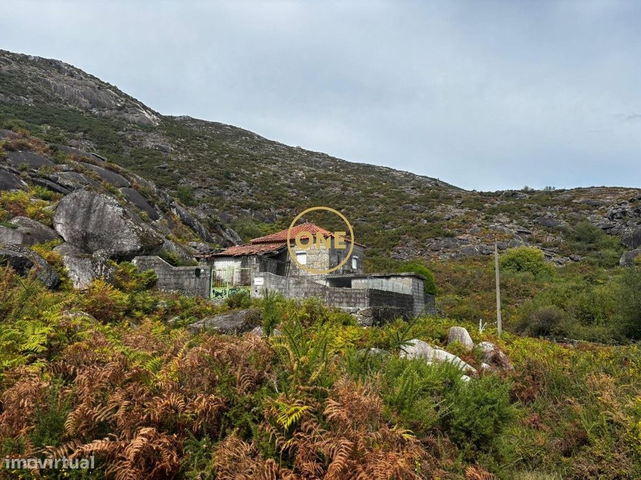 Moradia em Pedra T2, Cerquido