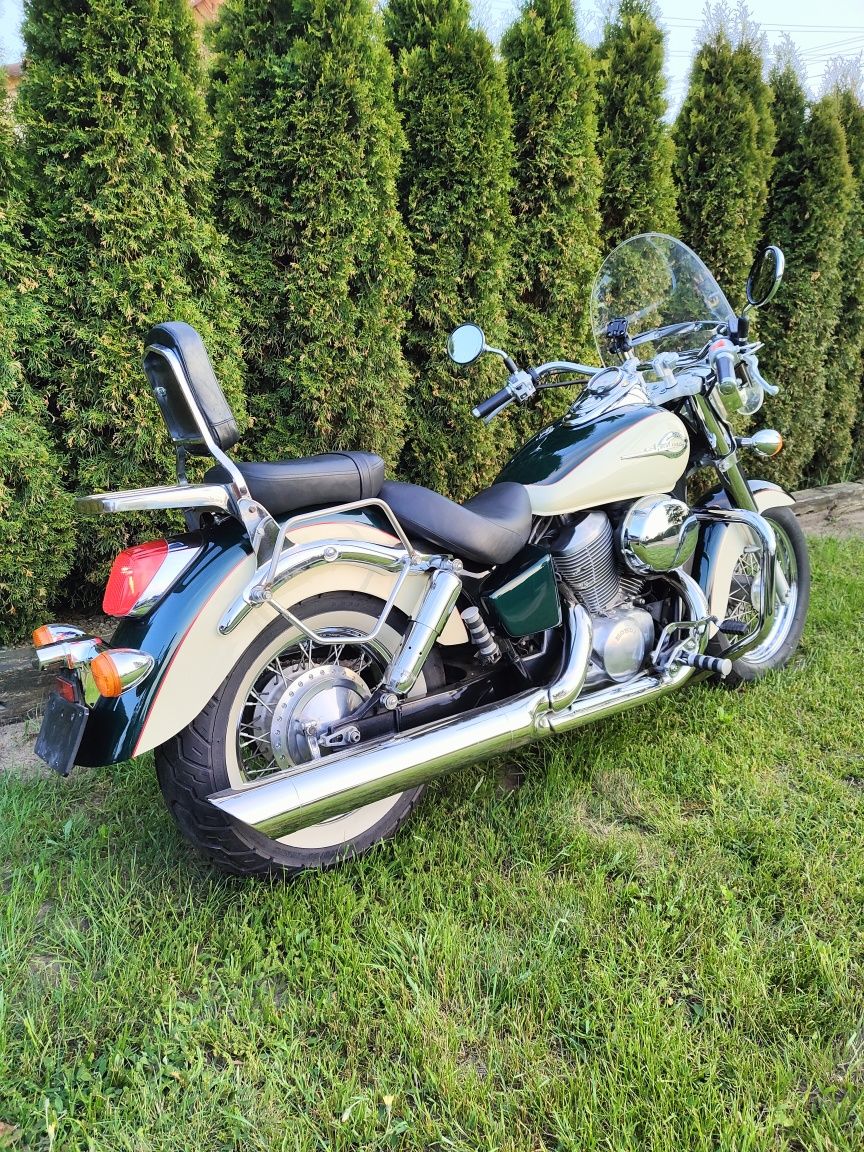 Honda shadow 750