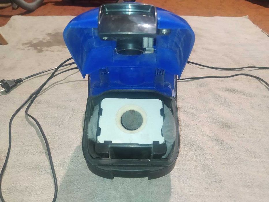 Пылесос Rotex RVB101-B