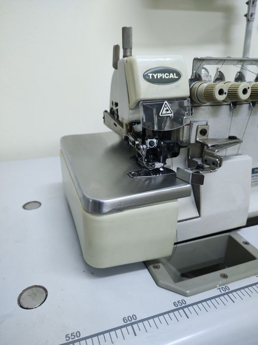 Продаж промислового оверлока Typical