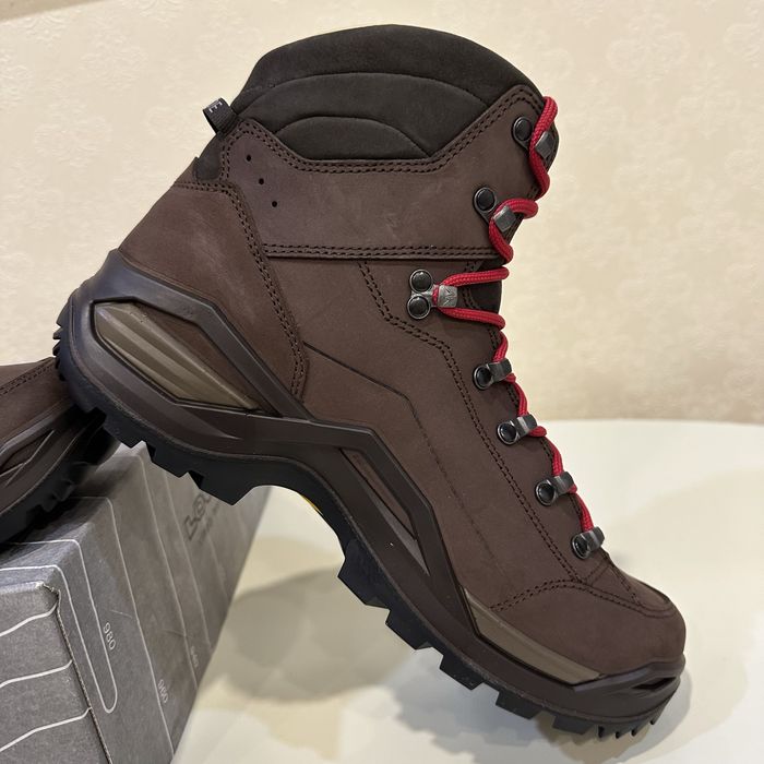 LOWA. Чоловічі зимові черевики. Оригінал. Трекінг.Gore-tex. Р.-41-46,5