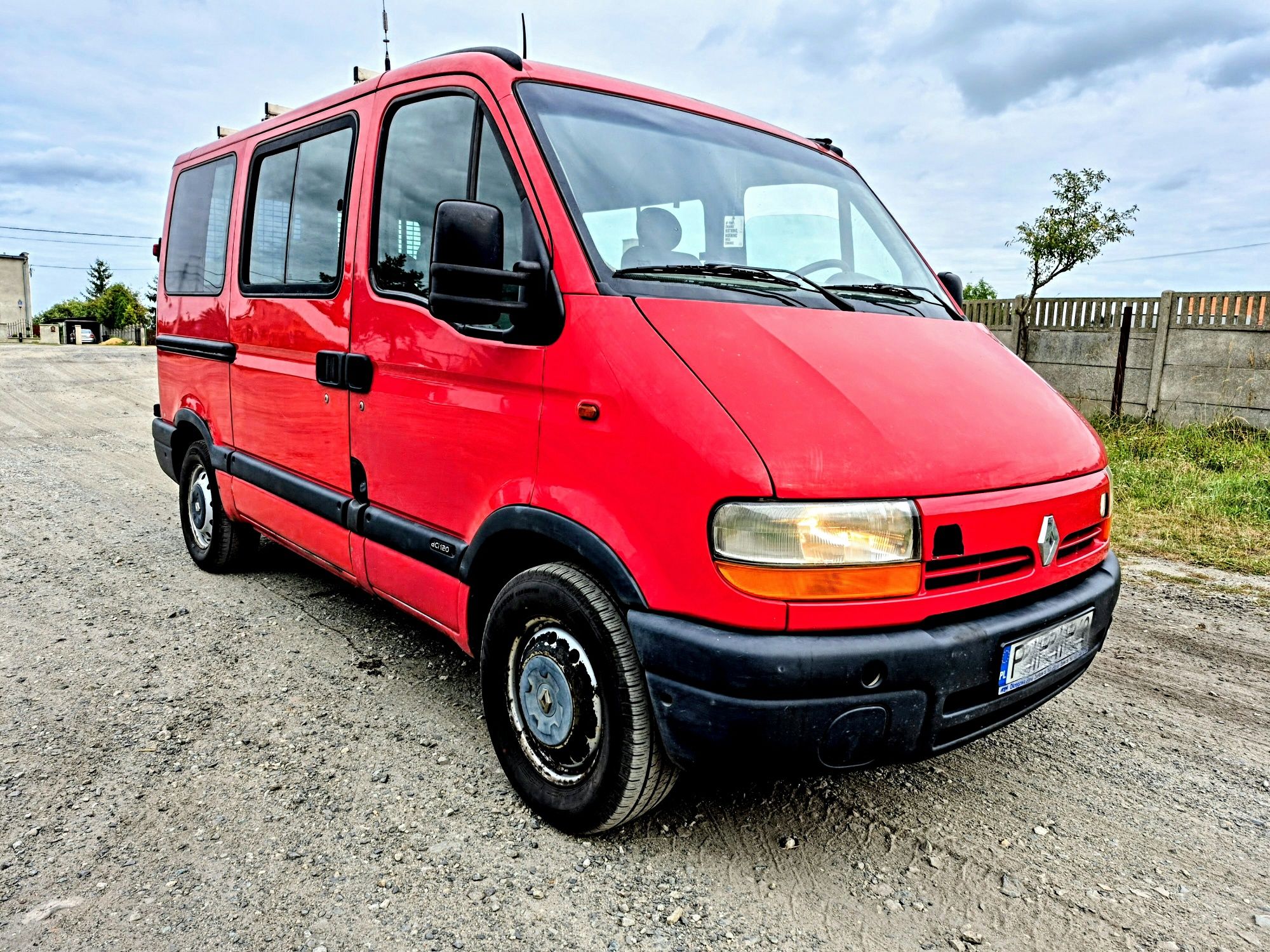 Renault Master Osobowy 9 Osób. 2.5TurboD. Oszklony. Nowy Rozrząd. HAK