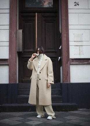 Пальто букле Zara розмір M