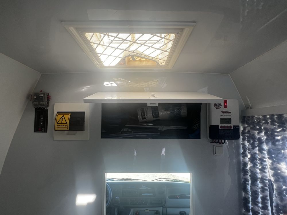 Autocaravana Movano Camper Van