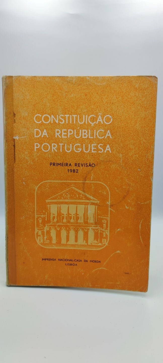 Livro- Ref CxB - Constituiçao da República Portuguesa