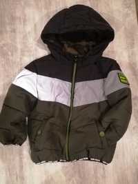 Продам зимняя, курточка для мальчика 3-4-5 лет