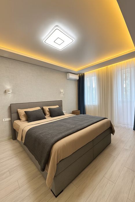 Продам люкс 3к 88м2 центр міста Срарокозацька