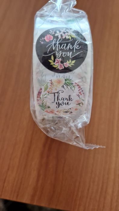 Rolo 500 etiquetas Thank You para colar em sacos
