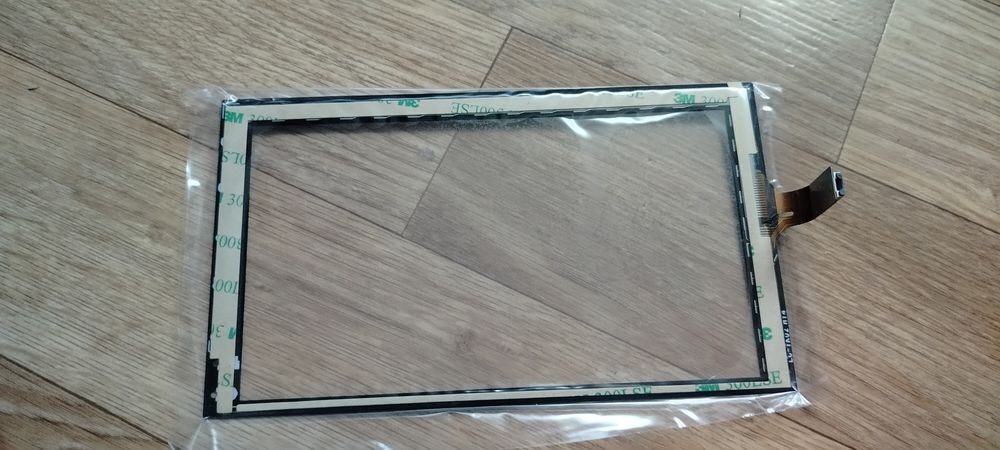 Tачскрін для автомагнітоли