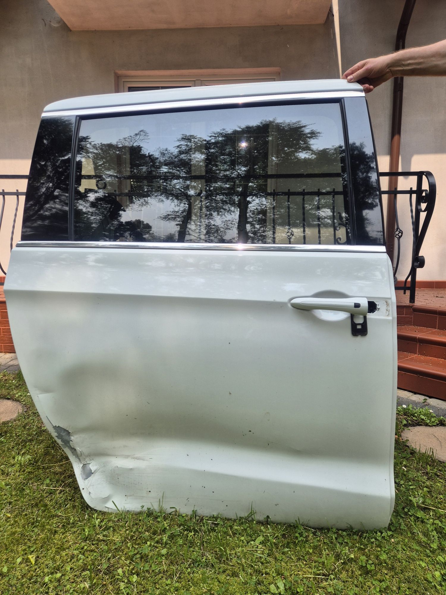 Drzwi prawe Chrysler Pacifica 2016+